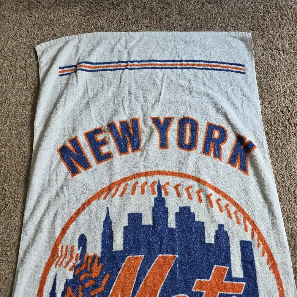 Vintage New York Mets Towel One Size White MLB Baseball Beach Bath Terry Fan